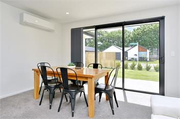 Woodend Getaway Haven - Christchurch Holiday Homes - Woodend