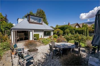 Mountain View Retreat (Bachcare) - Wanaka