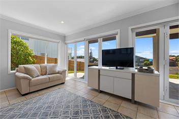 Sea Shells By The Shaw (Bachcare) - Waihi Beach