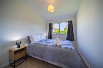 Mountain Serenity (Bachcare) - Te Anau