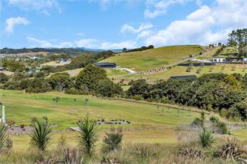 Central Couples Retreat (Bachcare) - Mangawhai
