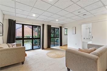 Waiake Family Retreat (Bachcare) - Auckland