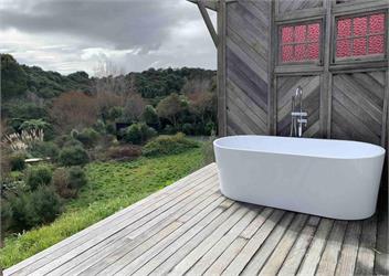 Wainui Stream Homestead and Cottage - Raglan