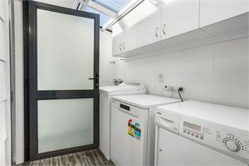 Arkhos (Bachcare) - Whitianga