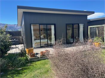 Little Maude Snug - Lake Hawea