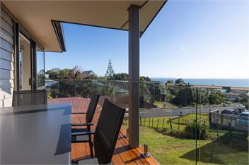Bay View Escape (Bachcare) - Cable Bay