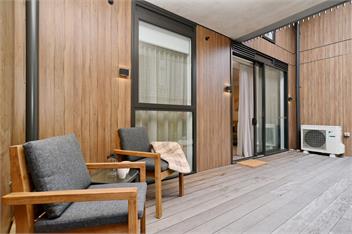 Stadium Central 2 – Modern CBD Stay w/ Secure Entry - 