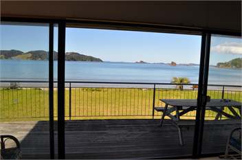 Beach House in Oakura Bay / Ohawini Bay, Northland - Oakura Bay