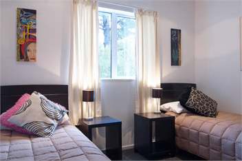 Nut Point Cottage - (Christchurch City and Country Cottages) - West Melton