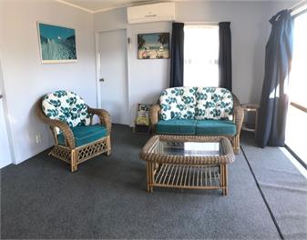 A MUST SEE  ON MAYFAIR - 121B Mayfair Avenue - Whangamata