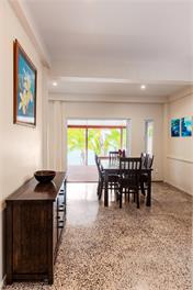 Heather’s Beach House – On the water, 2 houses in 1 - Rarotonga