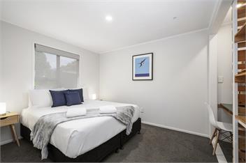 Relax @ Richmond Heights - Spa Pool, Table Tennis, BBQ - Taupo