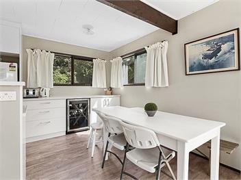 Lake House and Studio (Bachcare) - Lake Rotoiti