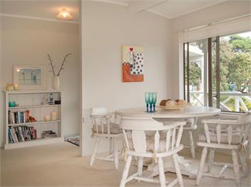 Best at The Beach (Bachcare) - Whangamata