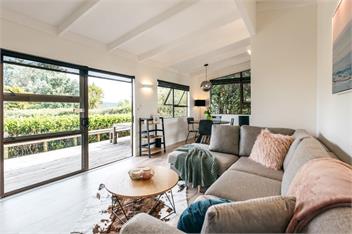 Sol Spa Oasis (Bachcare) - Surfdale