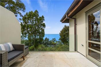 Beachside Luxury (Bachcare) - Auckland
