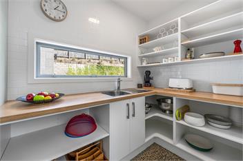 Hideaway at the Bay - Spa Pool, Premium Property, Walking distance to the Lake - Taupo