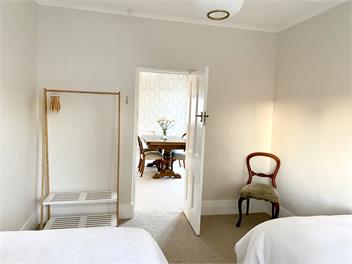 'The Cottage' at Patearoa - Horse and Dog friendly boutique accommodation in Central Otago - PATEAROA