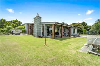 923 Takatu (Bachcare) - Tawharanui