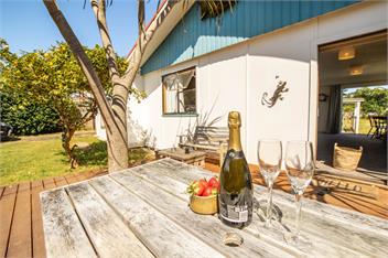 Relax and Unwind at Te Horo Beach - Otaki