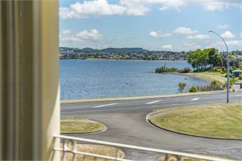2 Mile Lakehouse - Taupo  - Taupo