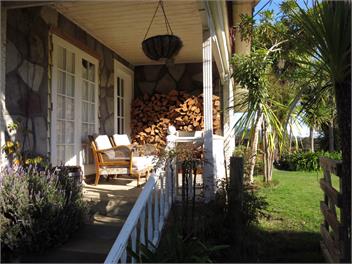 Raglan Farmhouse - Raglan