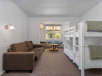 Birdsong (Bachcare) - Whangamata