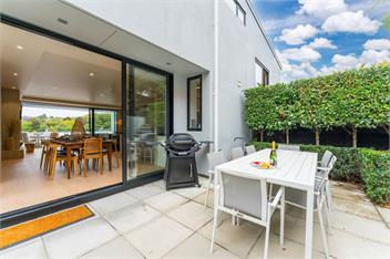 The Moorings Apartment 6 - Close to the Lake! - Taupo
