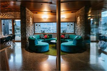 The Boulders Retreat | Private Rural Location | Lake Views | Architecturally Designed - NORTHBURN