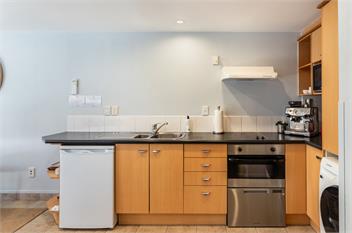 Tui Apartment 9 - Taupo *lake & heated pool! - 