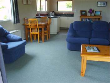 Beachfront - Seabreeze Cottage -