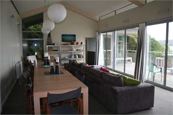 Lonnekers Beach Accommodation - Stewart Island