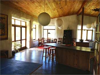 Tararua Eco-Retreat, Mikimiki Valley - Masterton