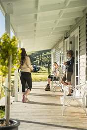 Whakapata Cottage - Martinborough