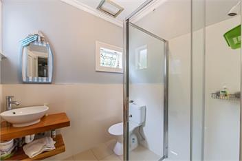 Oke Bay Lodge - Rawhiti