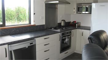 Bluebell Lodge and Cottage - Two Bedroom/Two Ensuite Cottage - Hastings