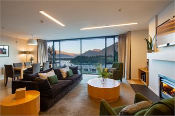 Panorama Dual Level Apartment - Queenstown
