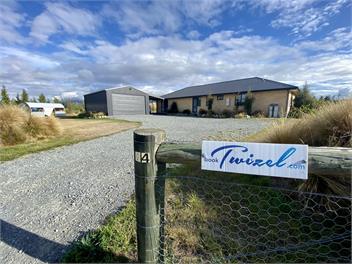 Big Sky - Big View, Family Friendly and FREE WIFI - Twizel