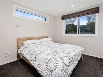 The Hillvue with Spa (Bachcare) - Arrowtown