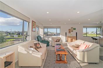 Pauanui Hangar Retreat (Bachcare) - Pauanui