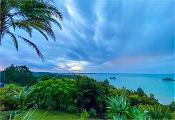 Te Koha: Luxury hillside beach residence @ Te Ngaere Bay - kaeo