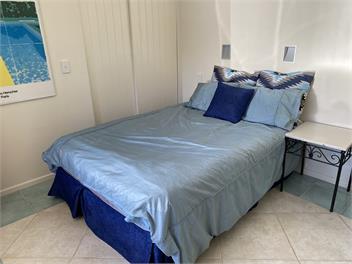 Lodge by the Beach, a great place to stay for Beach Hop - Whiritoa