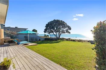 Ocean Beach Retreat - Tauranga