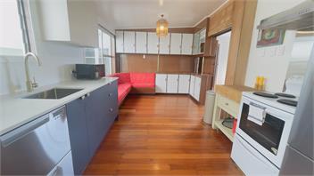 Ocean Paradise Retreat: Unwind at Waipu Cove Beach - Whangarei