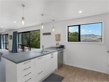 Kererū Views - Akaroa