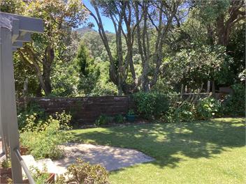 Peaceful living with bush outlook -