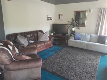 Spacious Sunny Retreat - Queenstown