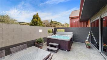 Kiwiesque - Luxury Lodge Vineyard Accommodation - Napier