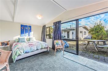 Moetapu Magic (Bachcare) - Picton