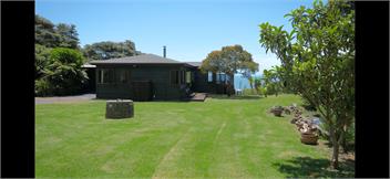 Manu bay living the dream - Raglan